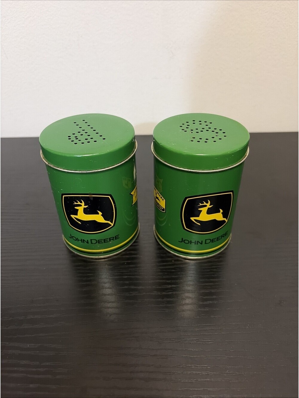 John Deere Salt & Pepper Shakers Set Metal Tin Tractor Farmhouse Kitchen VTG